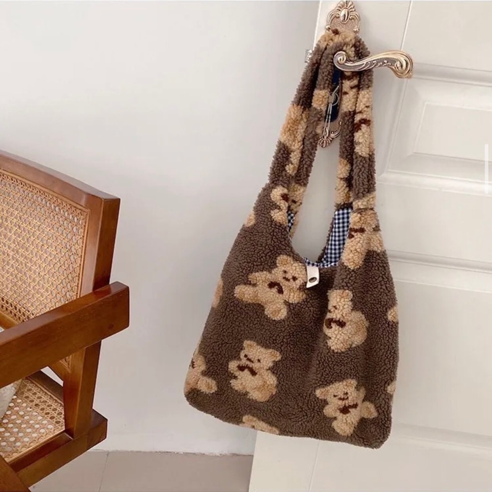 Teddy bear tote bag